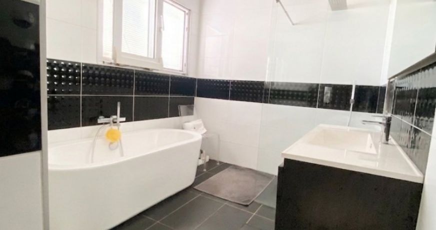 vente Maison Poilhes
