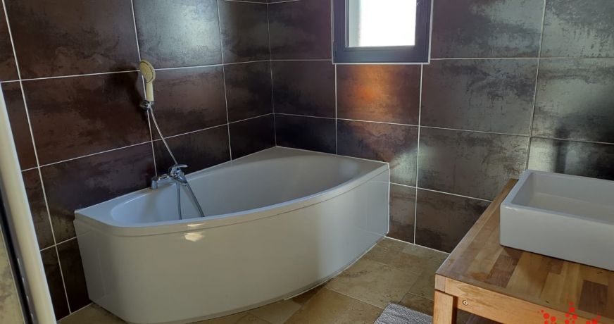 location Villa Lespignan