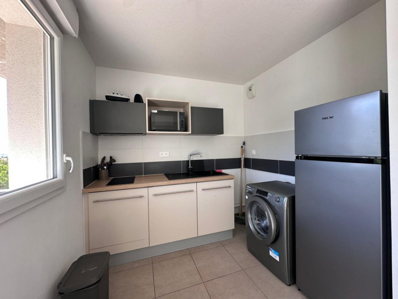 location Appartement Sete - Photo 3