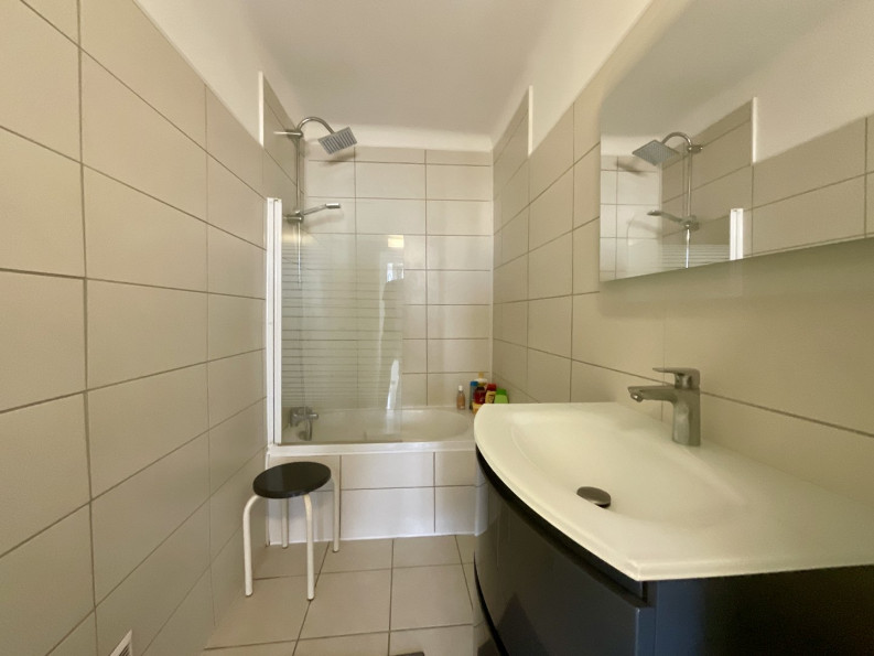 location Appartement Sete - Photo 8