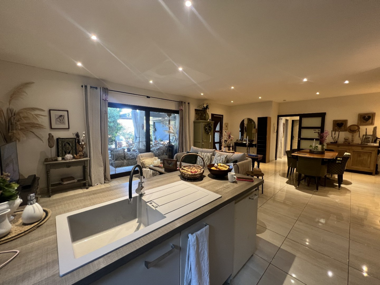 vente Ensemble immobilier Frontignan - Photo 2