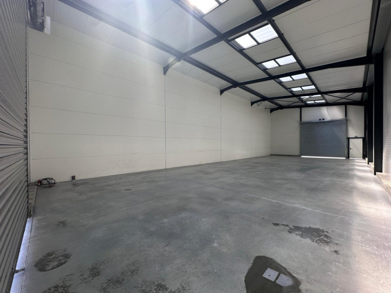 location Entrepot Sete - Photo 2