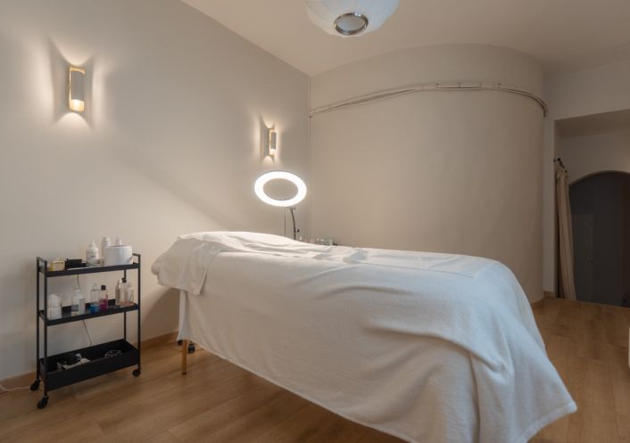 vente Local commercial Sete