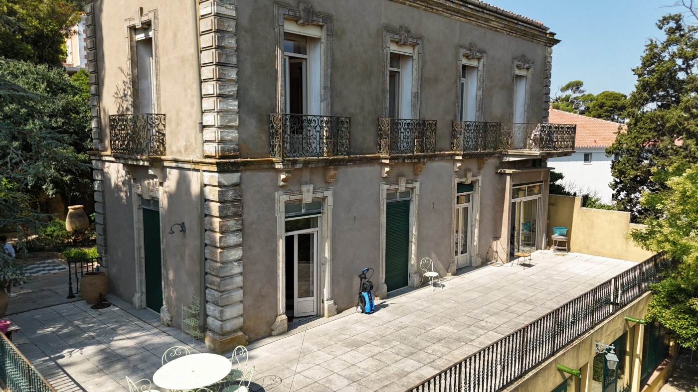 vente Maison bourgeoise Sete - Photo 10