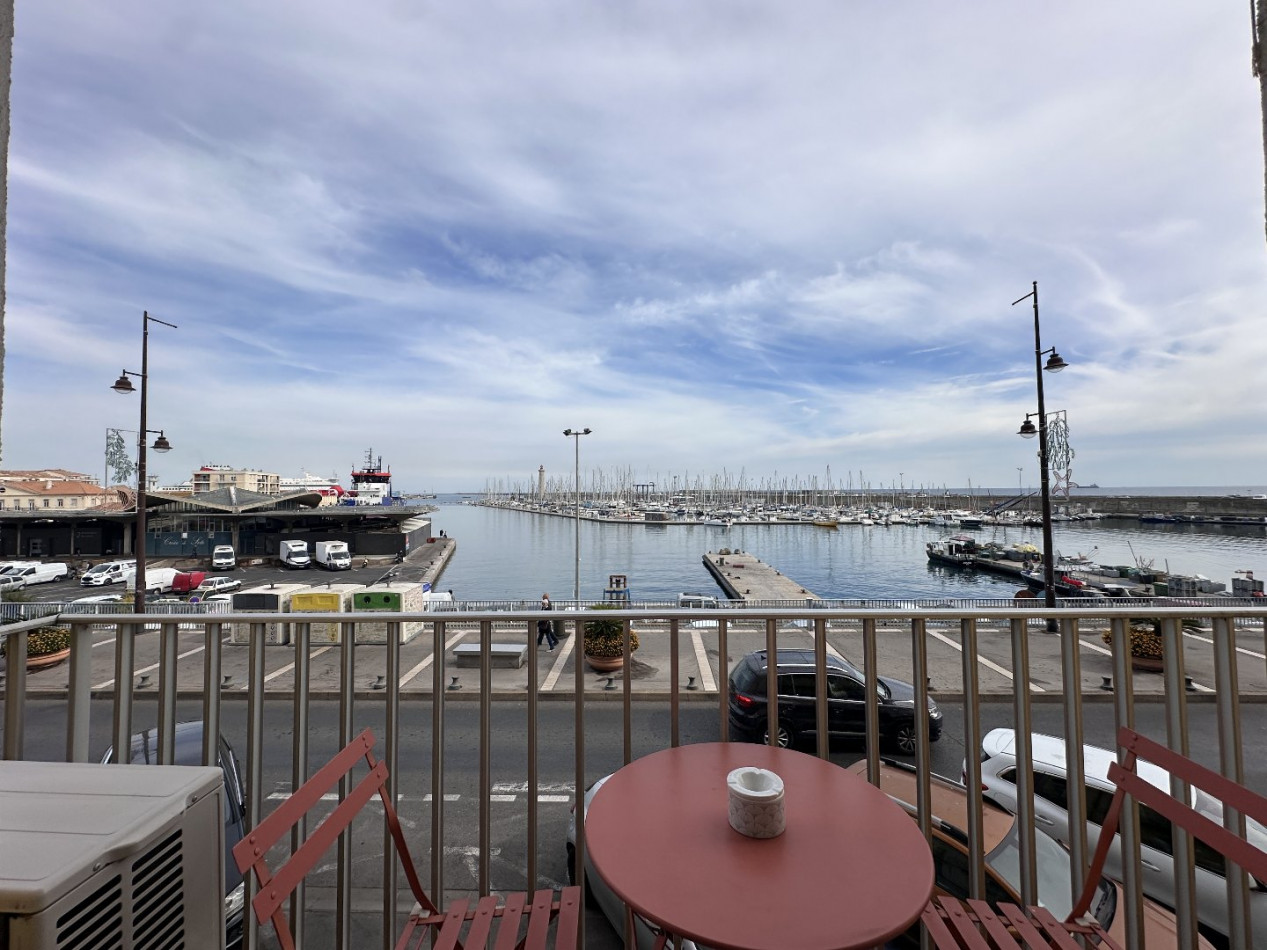 location Appartement Sete - Photo 1