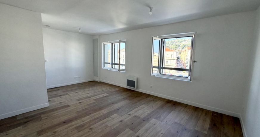 location Appartement Sete