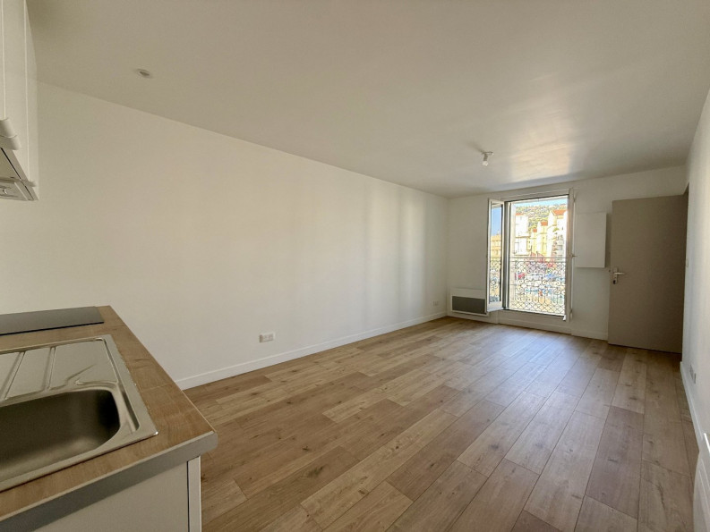 location Appartement Sete - Photo 1