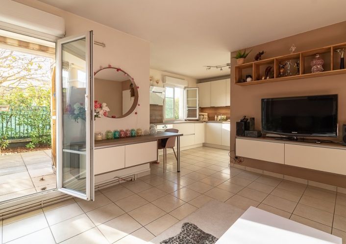 à vendre Appartement en rez de jardin Poissy