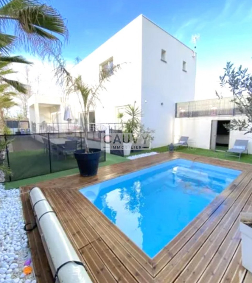 à vendre Villa d'architecte Le Cap D'agde - Photo 1