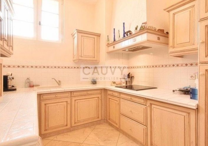 à vendre Appartement bourgeois Pezenas