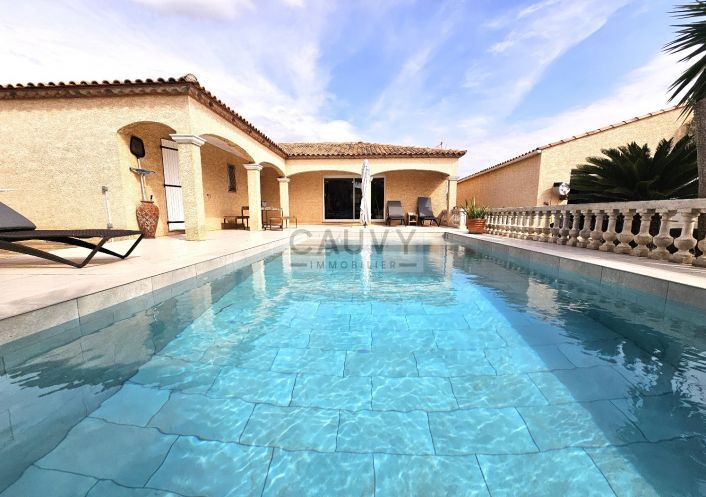for sale Villa Vias