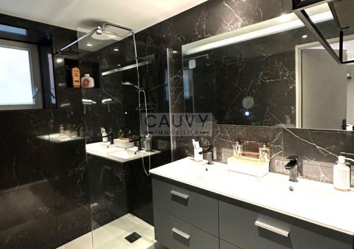 for sale Immeuble Pomerols