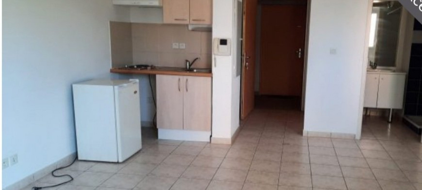 vente Studio La Cavalerie - Photo 3