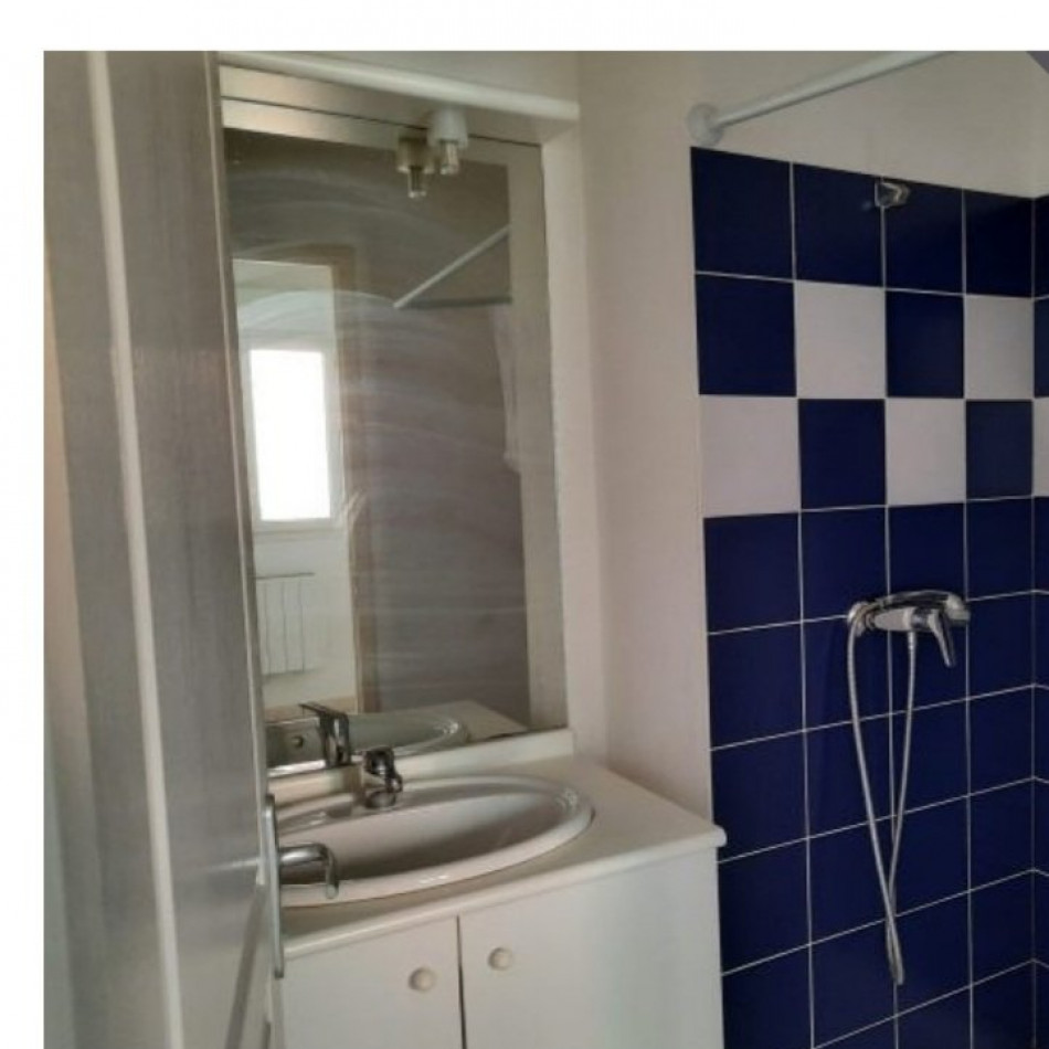 vente Studio La Cavalerie - Photo 4