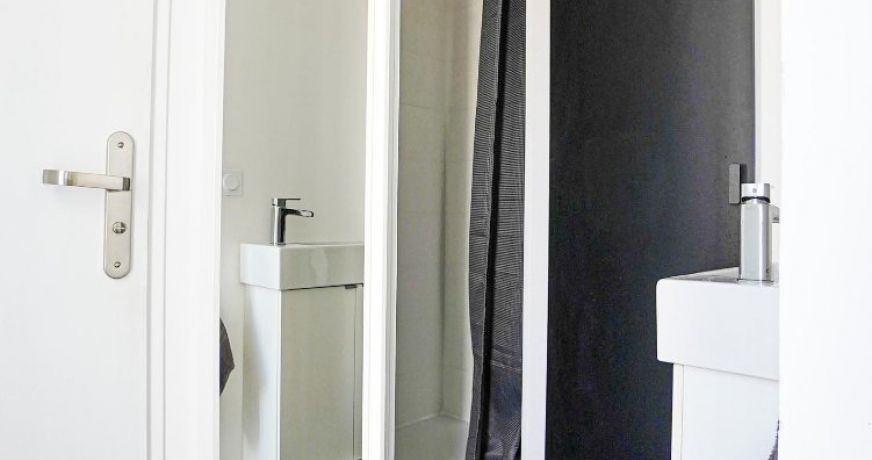 location Bureau Castries