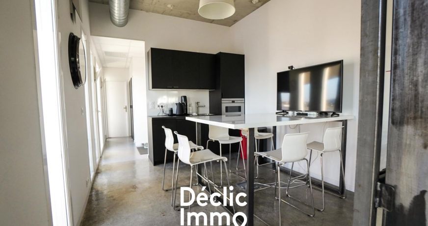 location Bureau Castries