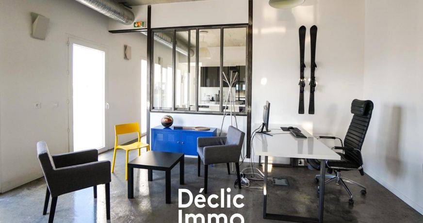 location Bureau Castries