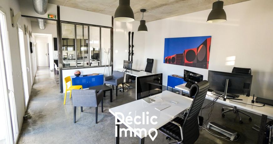 location Bureau Castries