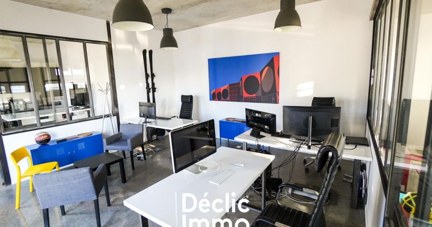 location Bureau Castries