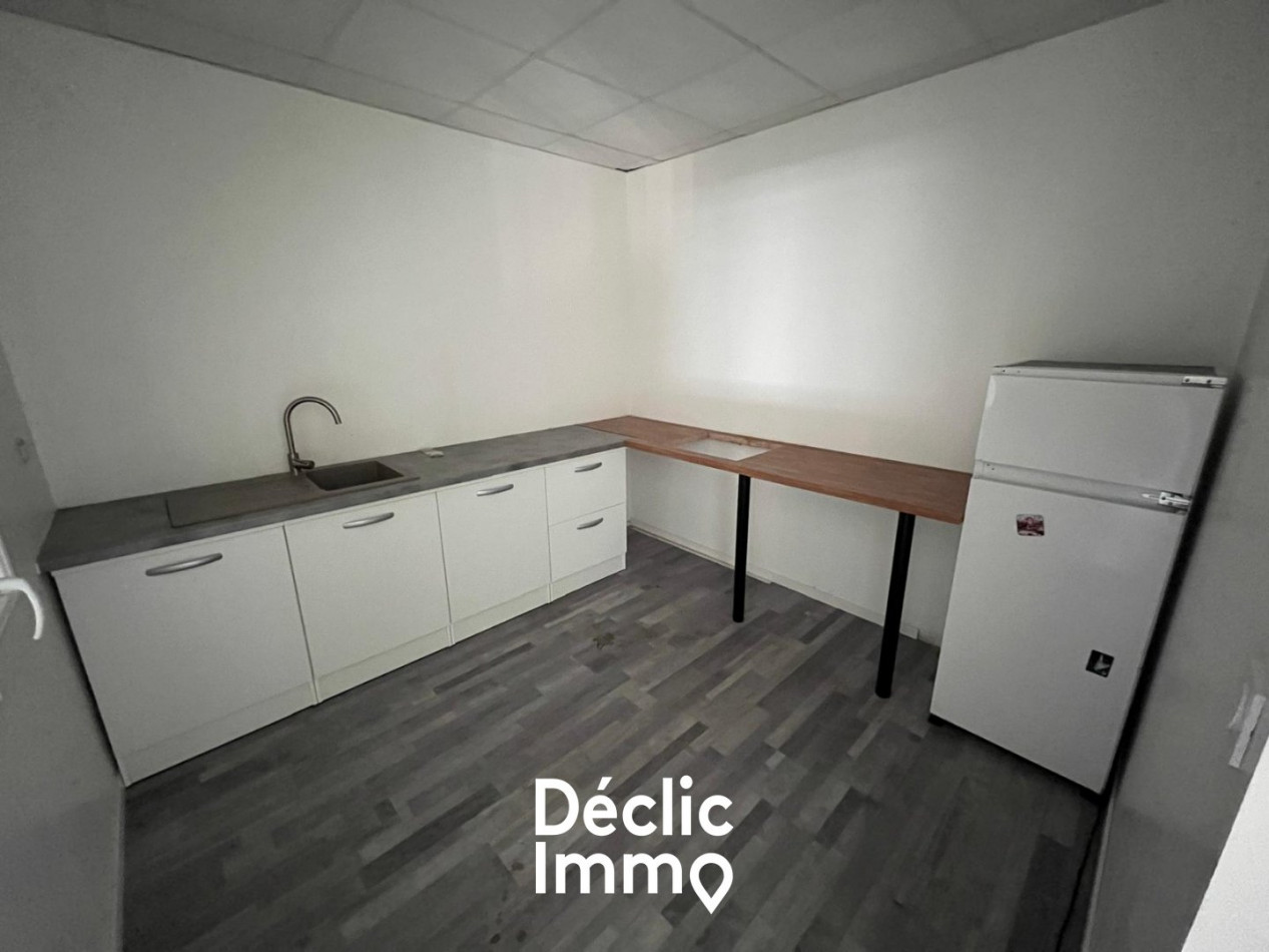 location Entrepots et bureaux Nimes - Photo 6