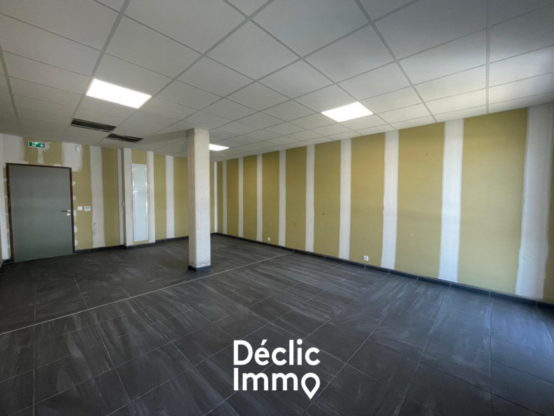 location Bureau Le Cres - Photo 3