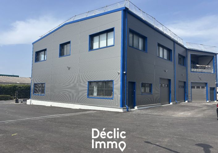 location Entrepot Vauvert