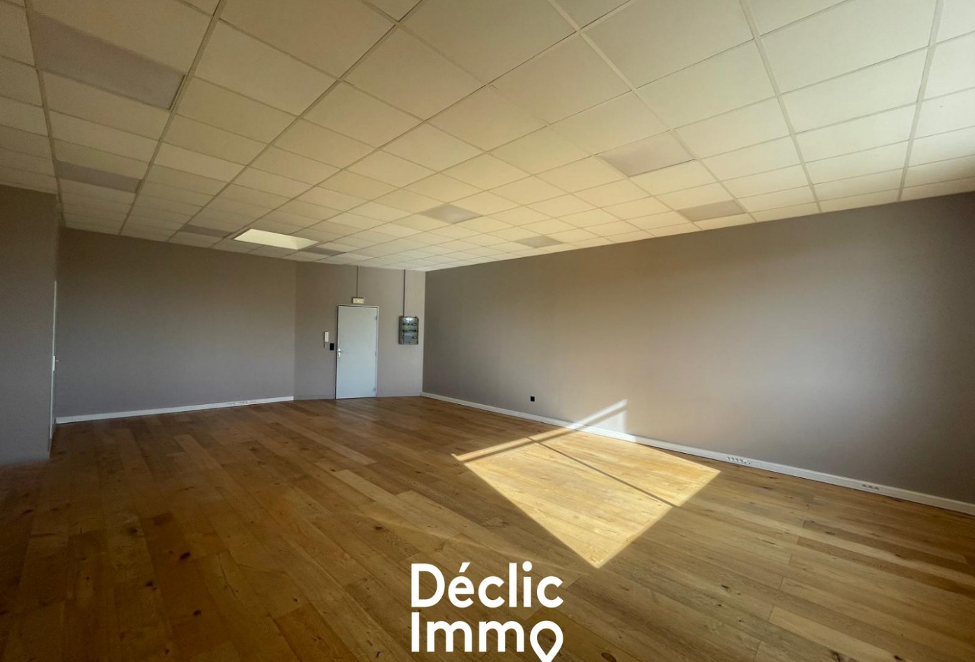 location Bureau Le Cres - Photo 3