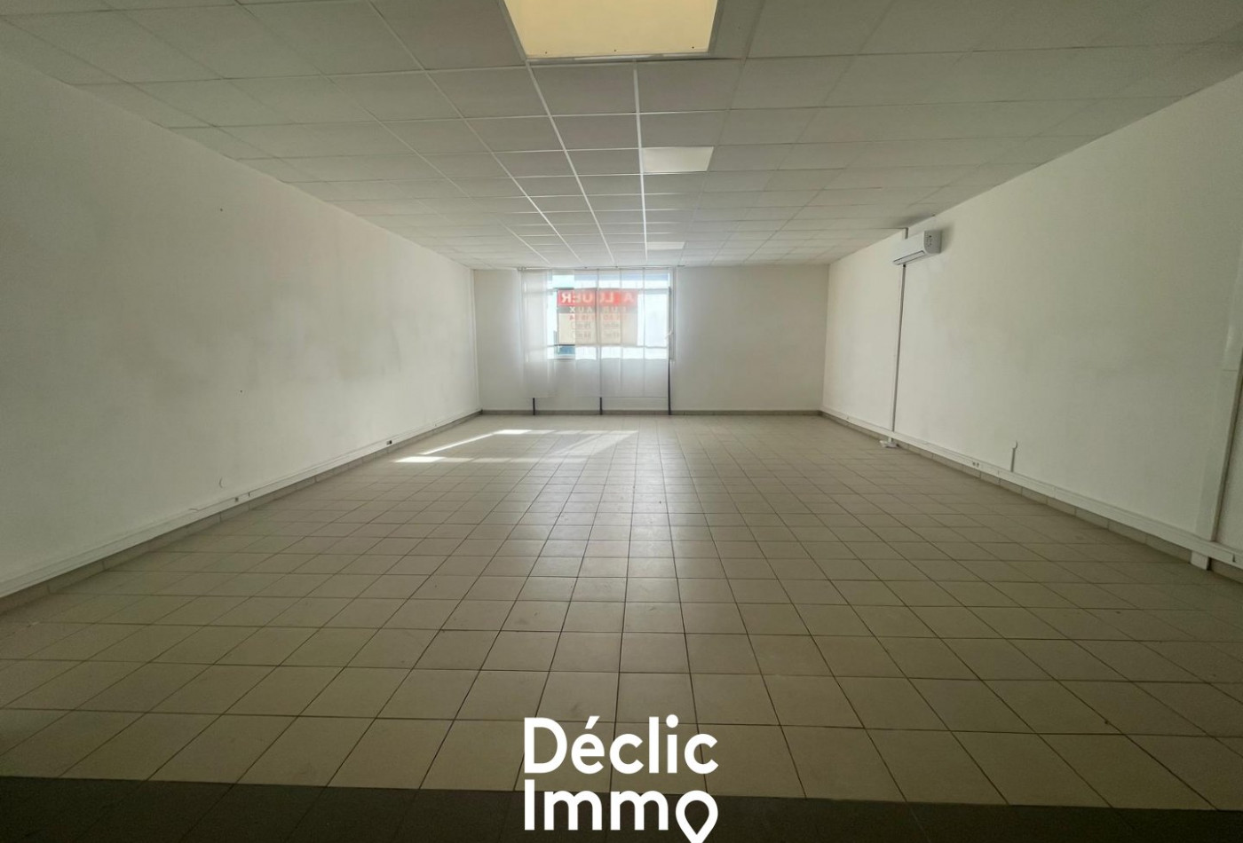 location Bureau Le Cres - Photo 4