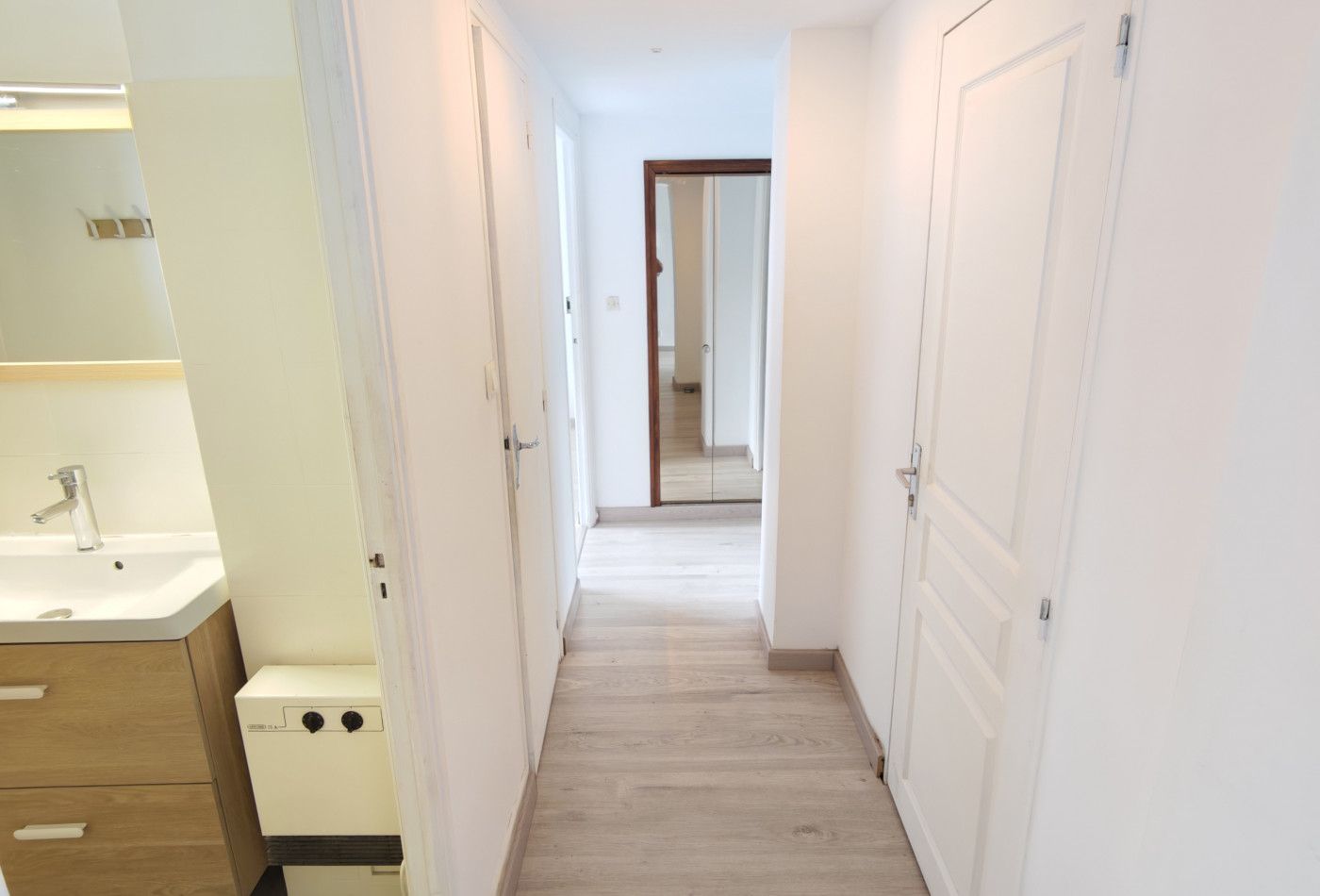 location Appartement 1960 Montpellier - Photo 3