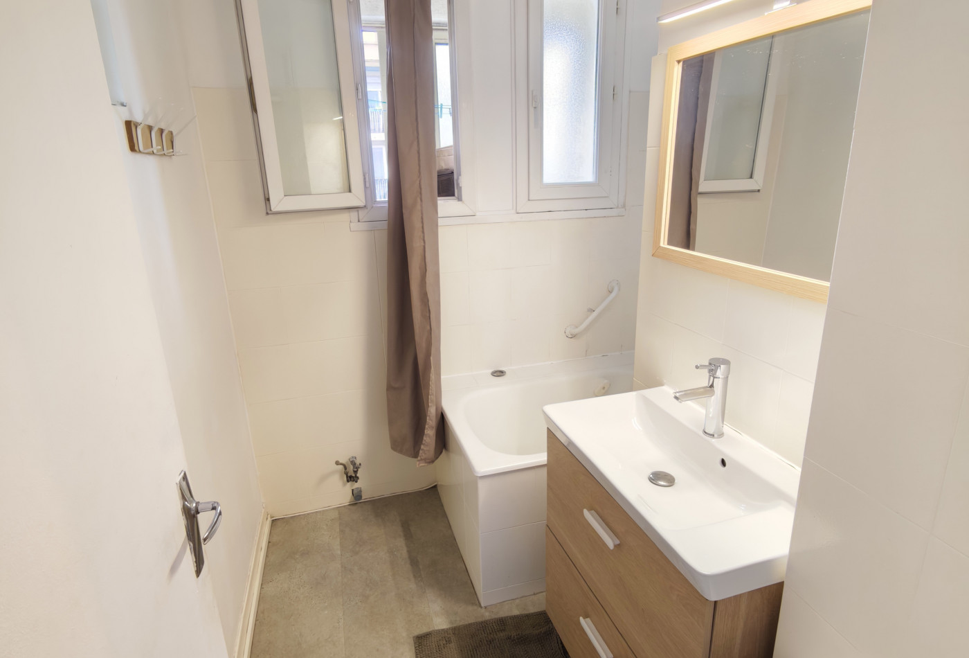 location Appartement 1960 Montpellier - Photo 9