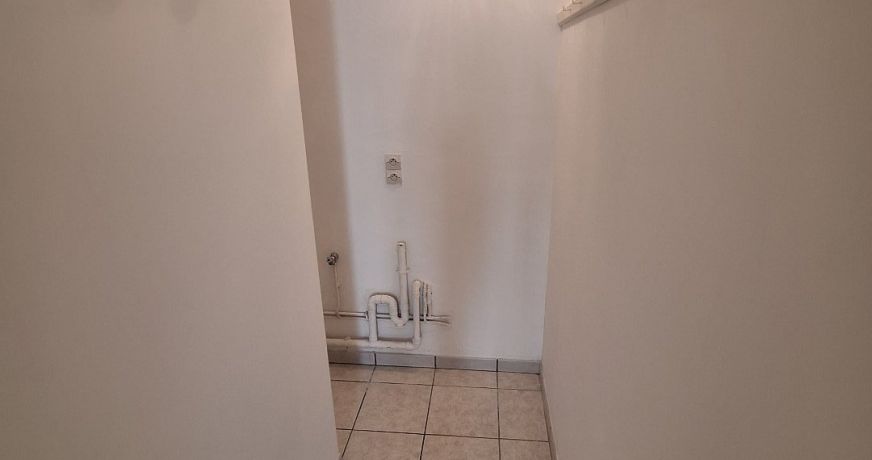 location Appartement Cessenon Sur Orb