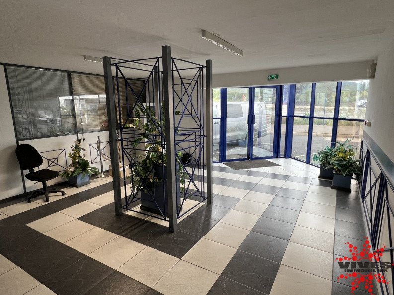 vente Entrepots et bureaux Saint Chinian - Photo 10