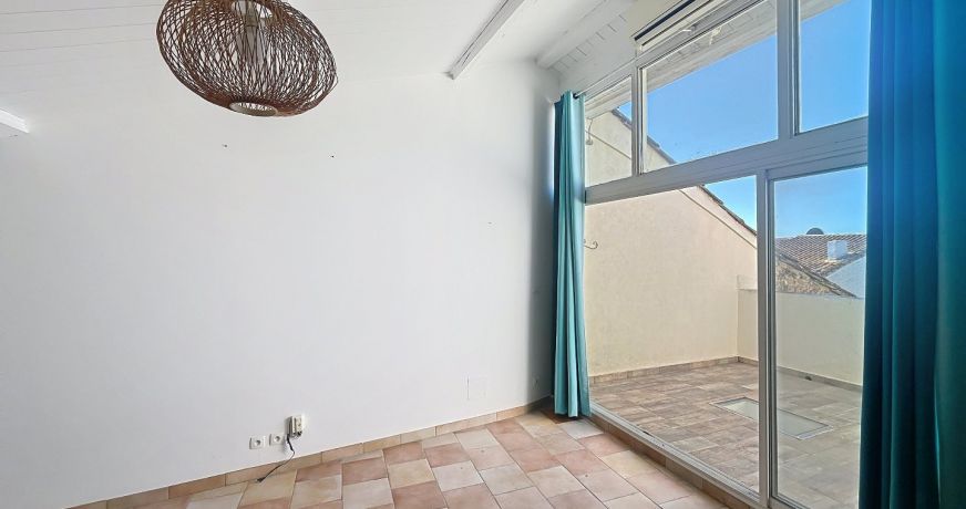 vente Maison Pailhes