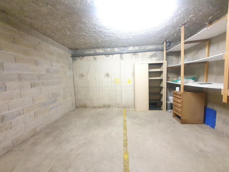 location Local commercial Beziers - Photo 10