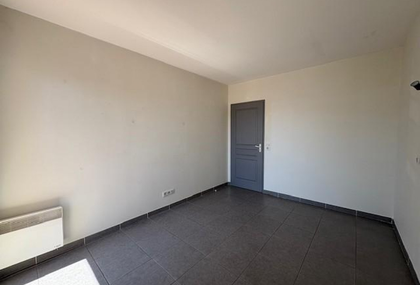location Appartement Beziers - Photo 9