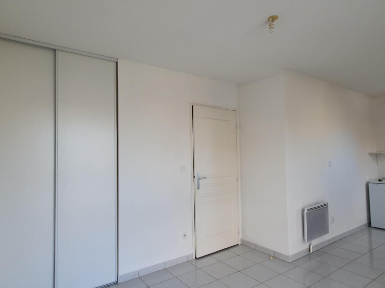 location Appartement Beziers - Photo 7