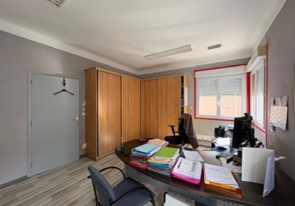 location Local commercial Beziers