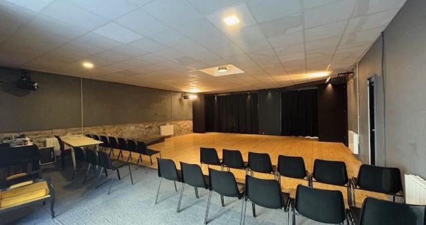 à louer Locaux d'activité Beziers