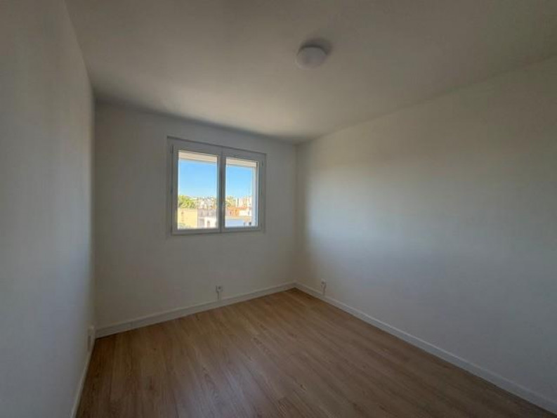location Appartement Beziers - Photo 9