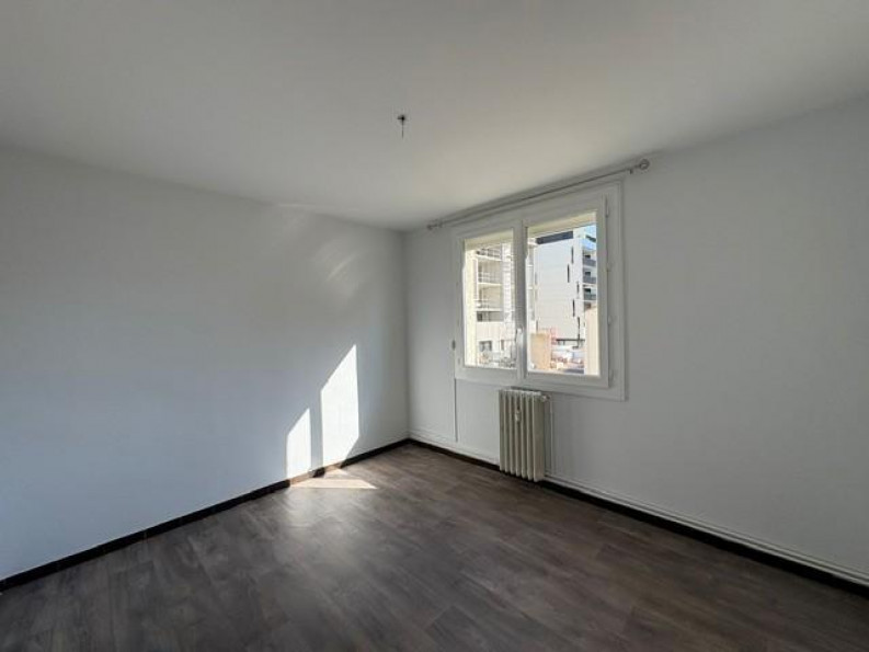 location Appartement Beziers - Photo 4