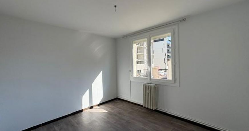 à louer Appartement Beziers