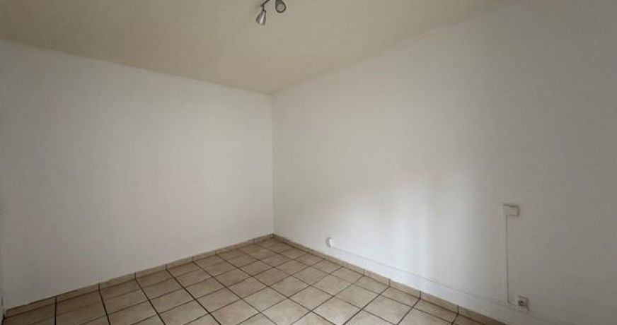 à louer Appartement Beziers