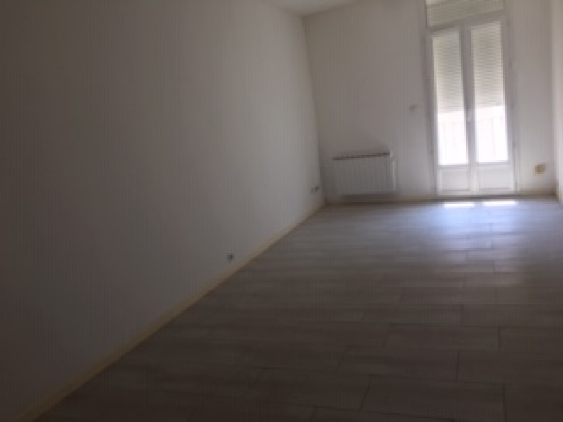 location Appartement Beziers - Photo 3