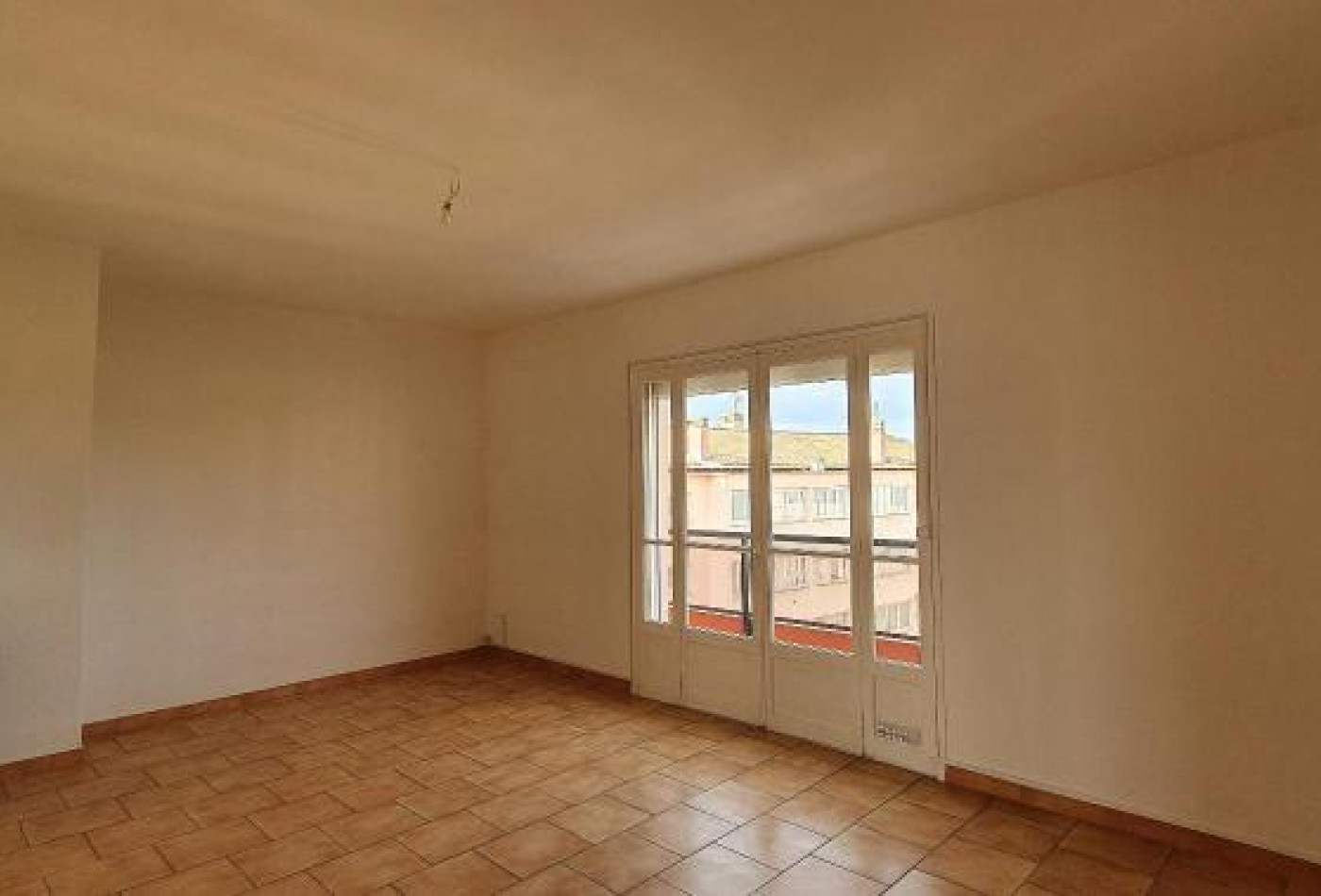 location Appartement Beziers - Photo 2