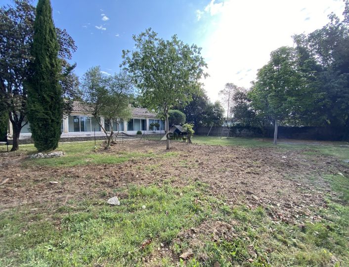 à vendre Terrain constructible Claret