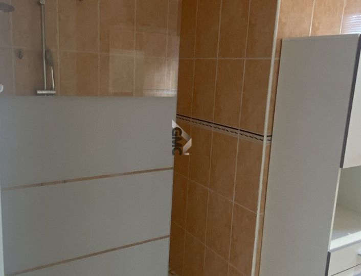 à louer Maison Caux