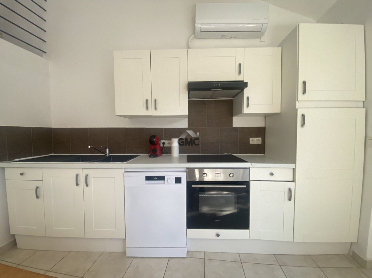 à louer Maison Paulhan - Photo 9