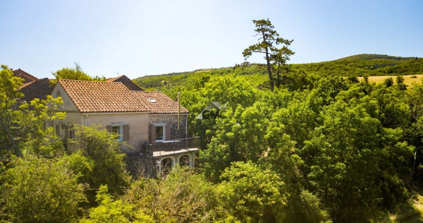 vente Maison en pierre Sainte Eulalie De Cernon