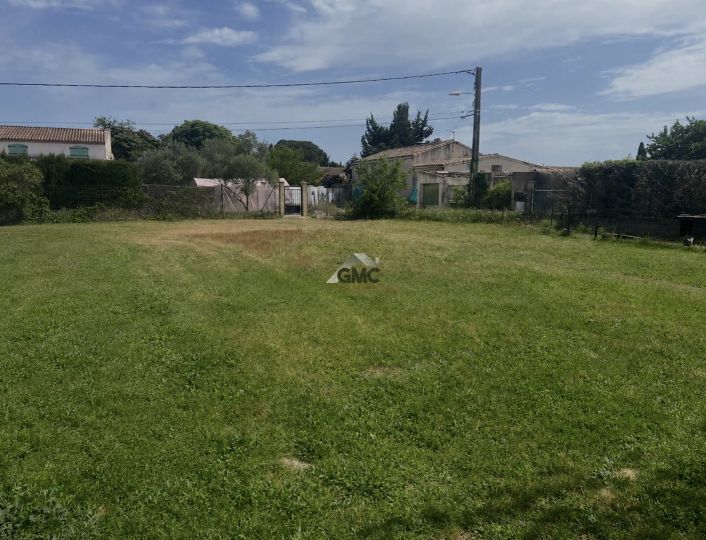 à vendre Terrain Pouzols