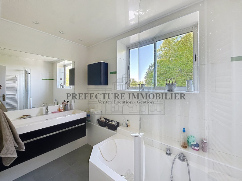 vente Maison Saint Clement De Riviere - Photo 8